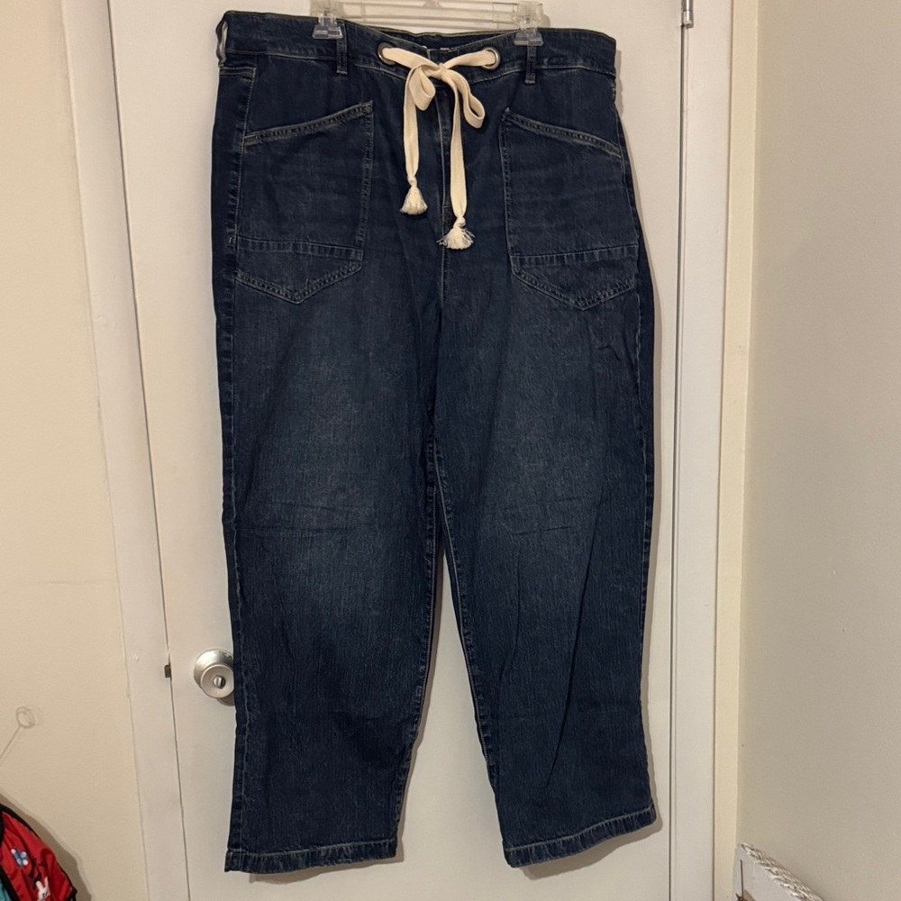 torrid Dark Wash High-Rise Straight Jeans with Cream Drawstring